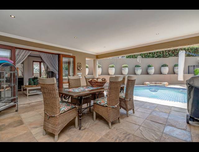 5 BEDROOM HOUSE FOR SALE IN DAINFERN VALLEY ESTATE